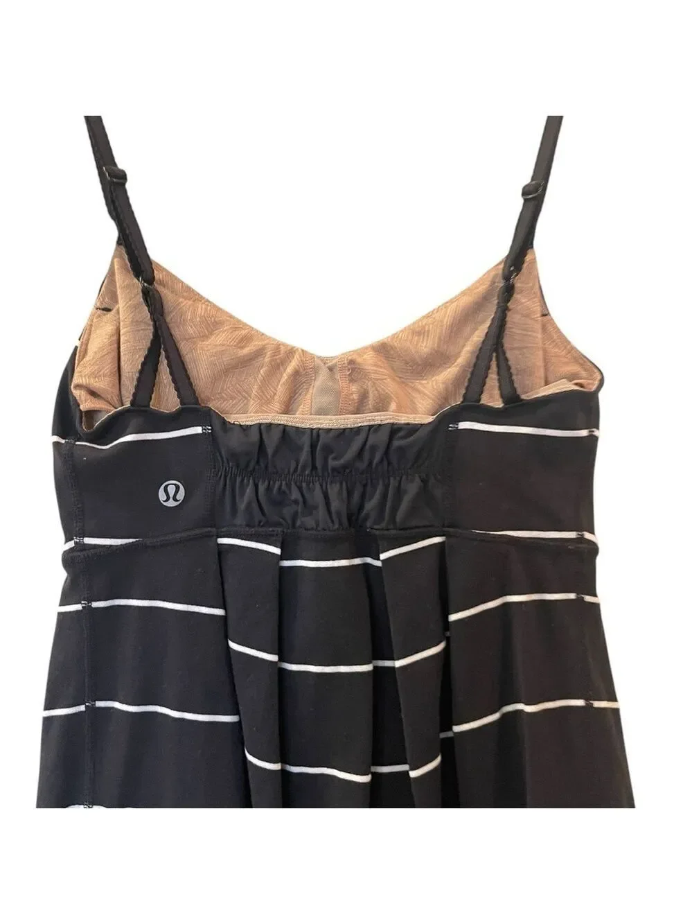Lululemon Athletica Women’s Yogi Tank Top Black Striped Built In Bra Size: 4